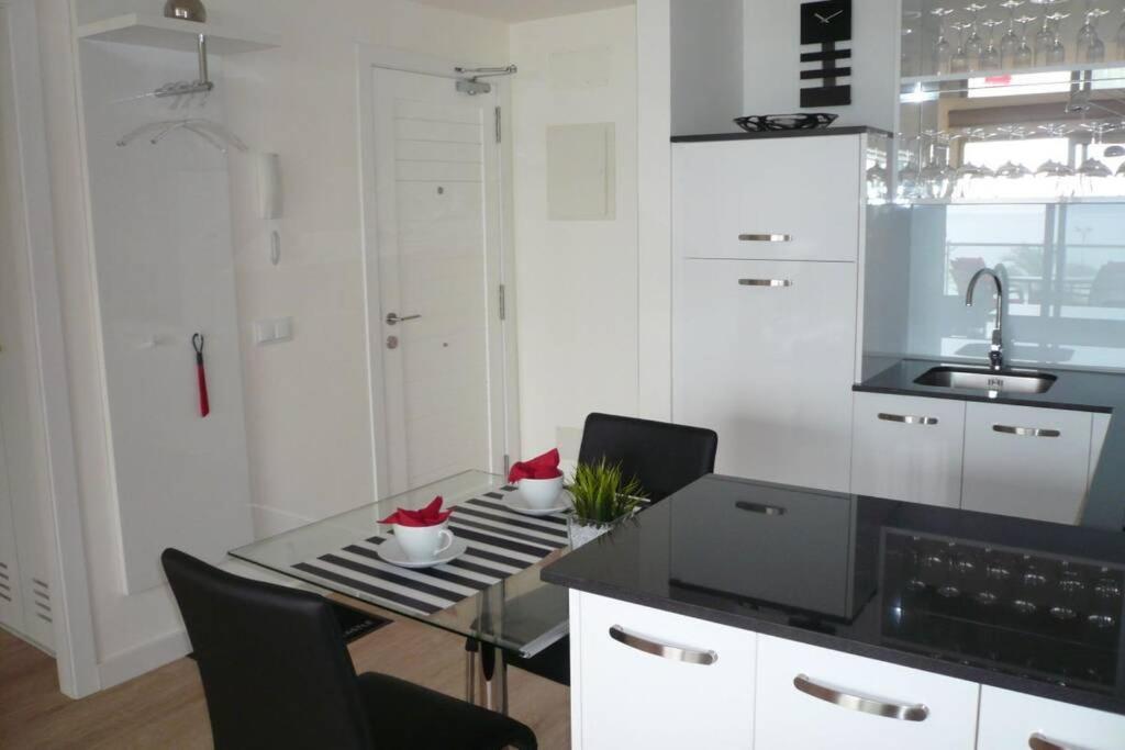 Modern Apartment With Stunning Sea View Cala Millor  Exterior photo