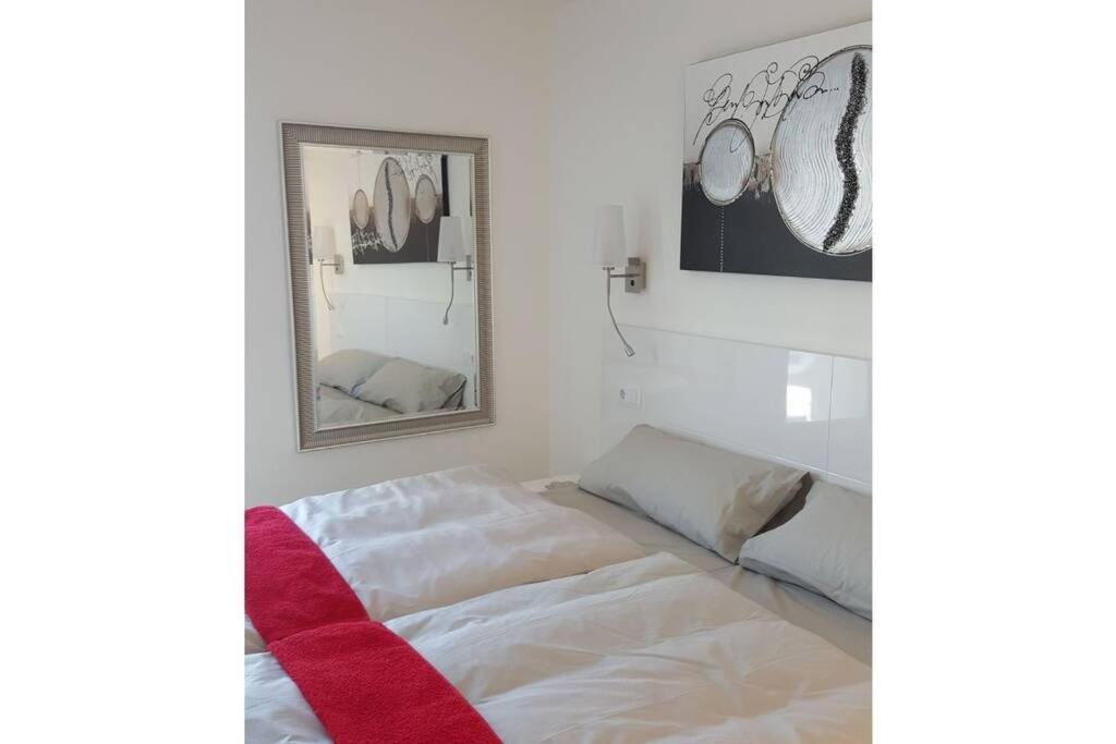 Modern Apartment With Stunning Sea View Cala Millor  Exterior photo